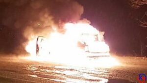 Seyir Halindeki İki Otomobil Yanarak Kullanılamaz Hale Geldi Kastamonu ’da