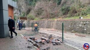 Zonguldak ‘ta Sağanak Yağış Nedeniyle Heyelan Meydana Geldi Zonguldak ‘ta