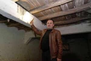 KASTAMONU’DA BİR EV, SON BİR HAFTA İÇERİSİNDE BİLİNMEYEN BİR SEBEPLE