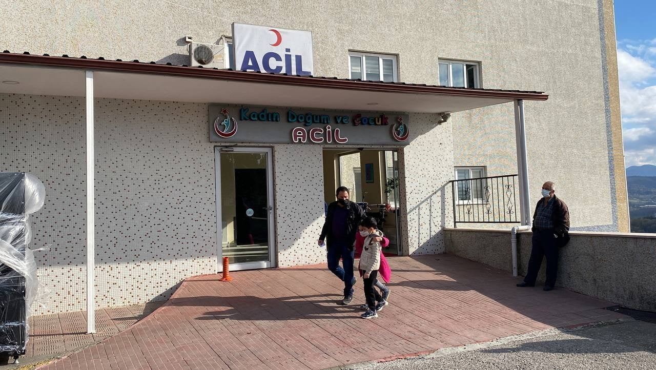 BARTIN’DA BULANTI, KUSMA VE İSHAL ŞİKAYETLERİ İLE 417 ÇOCUĞUN HASTANELERDE