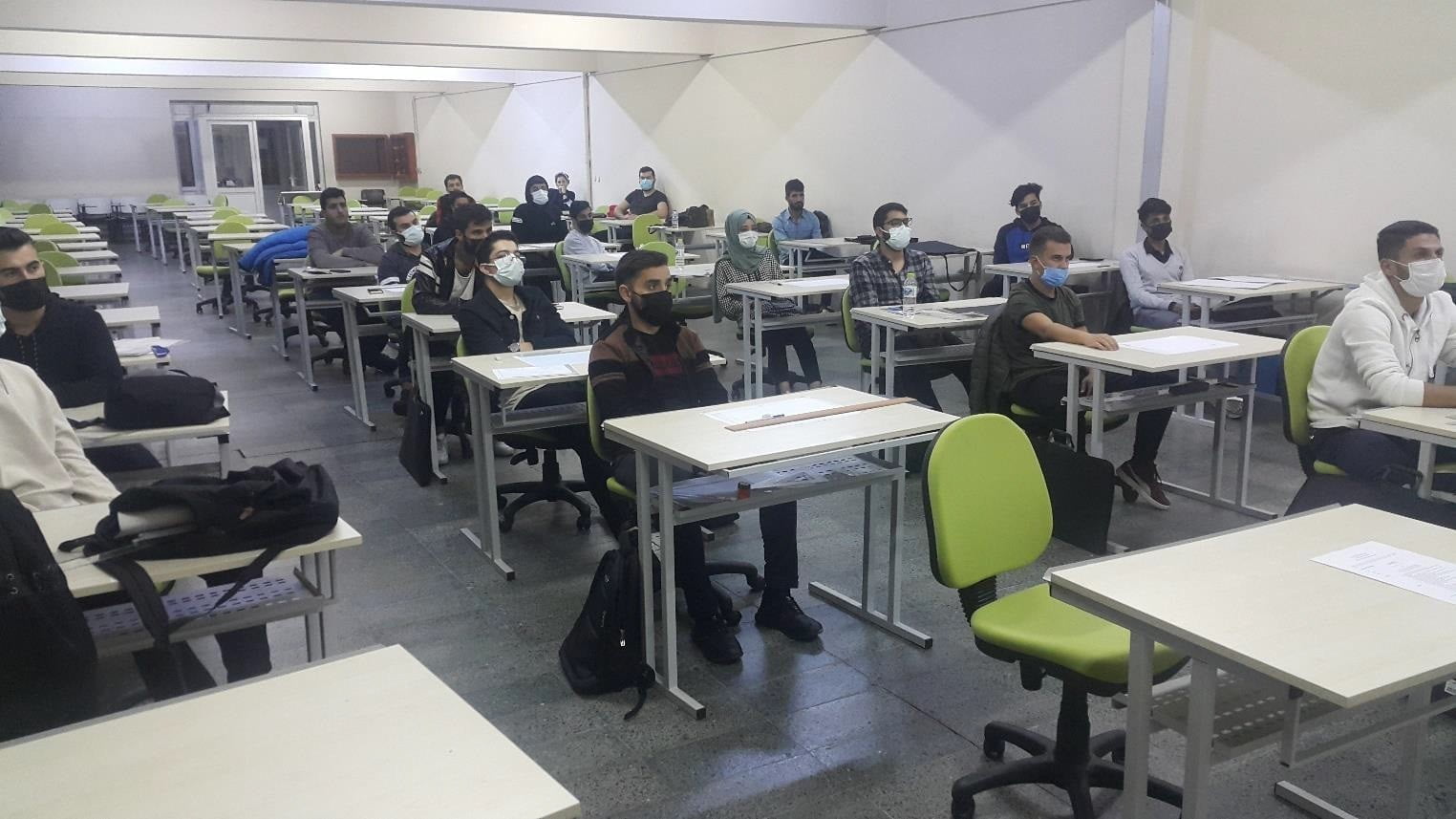 BÜLENT ECEVİT ÜNİVERSİTESİ İNŞAAT MÜHENDİSLİĞİ BÖLÜMÜNDE ORYANTASYON PROGRAMI GERÇEKLEŞTİRİLDİ