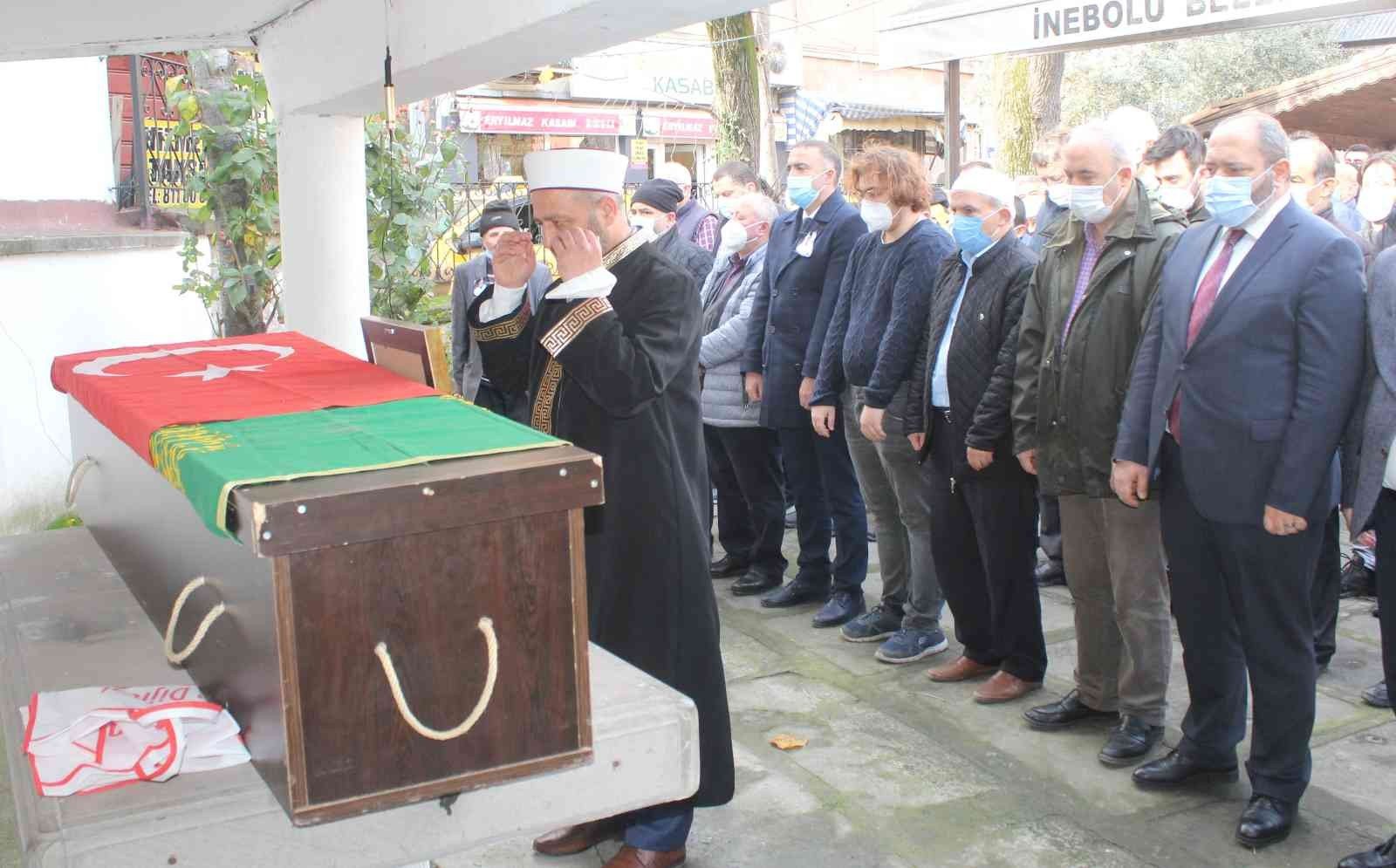 KASTAMONU’DA YAKALANDIĞI KORONA VİRÜS SEBEBİ İLE HAYATINI KAYBEDEN GENEL CERRAHİ