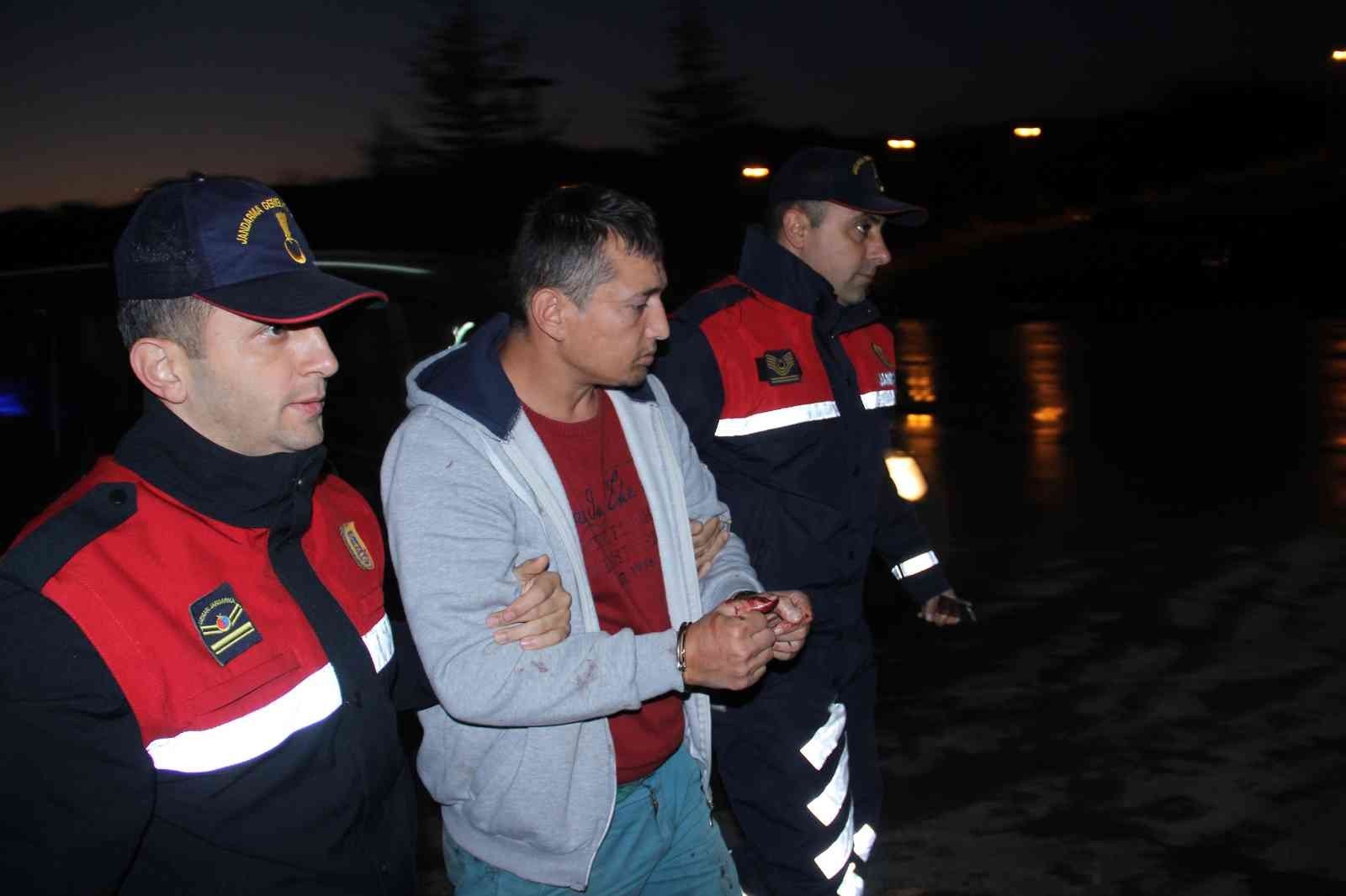 BABASINI ÇOK SAYIDA BIÇAK DARBESİYLE ÖLDÜREN ÖMER KESKİN'E 20 YIL