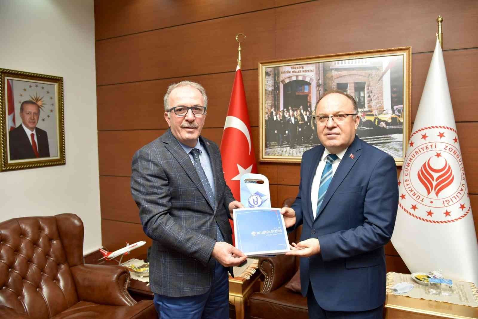 BARTIN ÜNİVERSİTESİ REKTÖRÜ PROF. DR. ORHAN UZUN, ZONGULDAK VALİSİ MUSTAFA