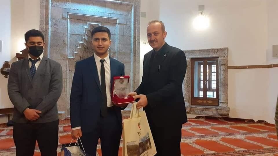 “Genç Hatipler Hutbe Okuma Yarışması” final heyecanı Tosya’da yaşandı İMAM HATİPLER İL BİRİNCİLİK YARIŞMASI TOSYA’DA TAMAMLANDI