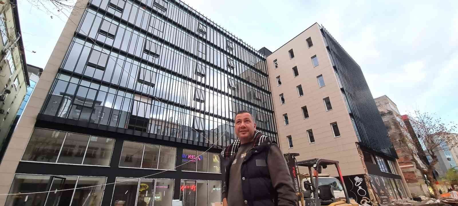 8 AY GİBİ KISA BİR SÜREDE MODERN YENİ HİZMET BİNASININ