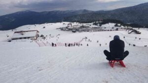 KARABÜK’TE HAFTA SONUNU FIRSAT BİLEN 2 BİN KİŞİ KELTEPE KAYAK