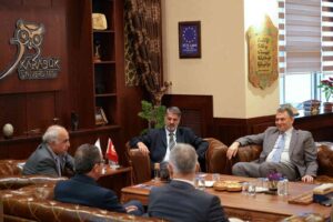 KARABÜK ÜNİVERSİTESİ (KBÜ) REKTÖRÜ PROF. DR. REFİK POLAT, PAKİSTAN’IN KARAKORAM