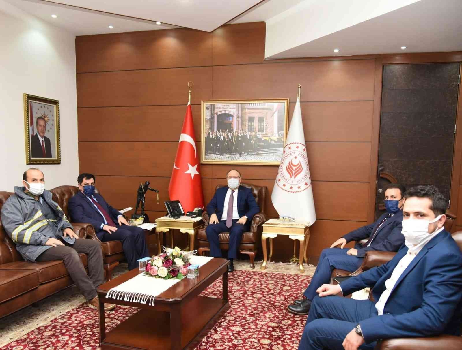 TEDAŞ GENEL MÜDÜR YARDIMCISI MAHMUT YAĞIZ, ZONGULDAK’IN BAZI KÖYLERİNDE YOĞUN