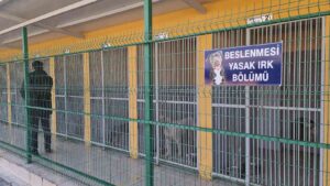 KARABÜK’TE YASAKLI HAYVANLAR, KARABÜK BELEDİYESİ HAYVAN BAKIM VE REHABİLİTASYON MERKEZİNDE