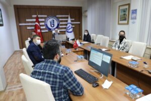 CUMHURBAŞKANLIĞI İNSAN KAYNAKLARI OFİSİ TARAFINDAN HAYATA GEÇİRİLEN “UZAKTAN EĞİTİM KAPISI”NA