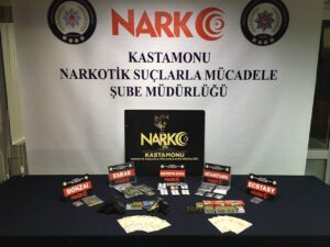 KASTAMONU İL EMNİYET MÜDÜRLÜĞÜ NARKOTİK SUÇLARLA MÜCADELE ŞUBE MÜDÜRLÜĞÜ EKİPLERİNCE
