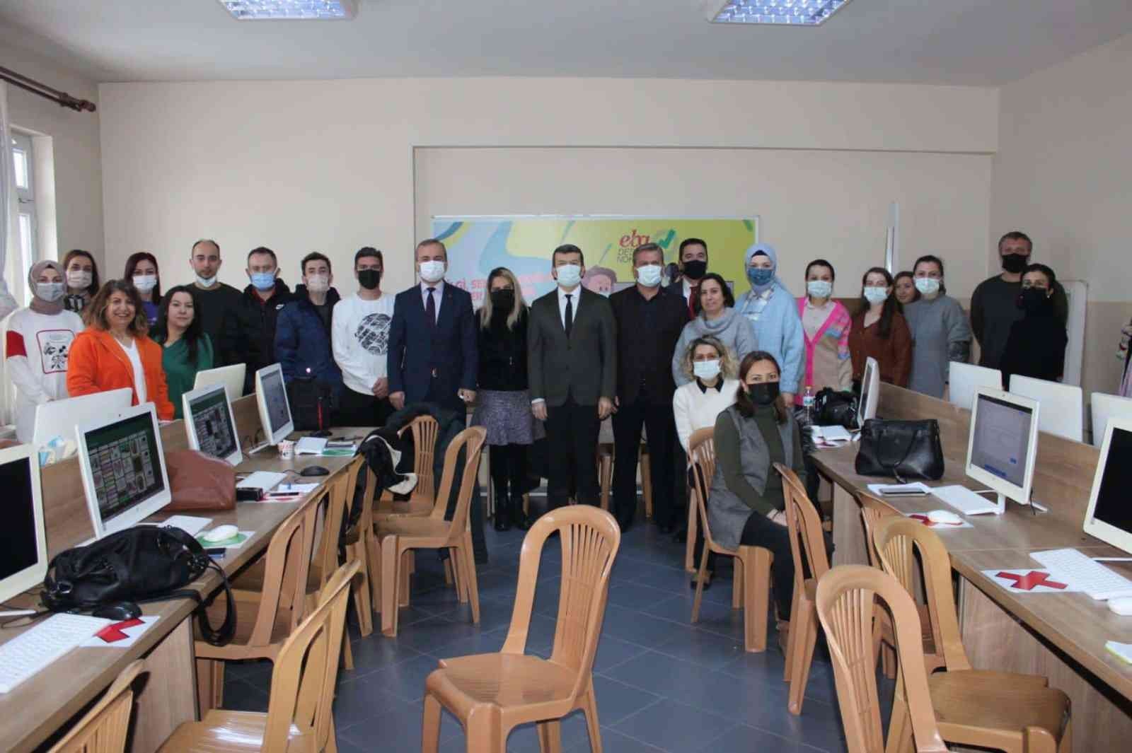 ZONGULDAK’IN ÇAYCUMA İLÇESİNDE BULUNAN TSO FEN LİSESİ’NDE, İLÇEDE GÖREV YAPAN