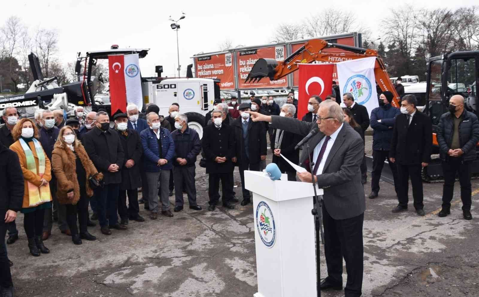 Posbıyık: “Camii askeri lojmanların olduğu yere yapılmalı” ZONGULDAK’IN EREĞLİ İLÇESİ BELEDİYE BAŞKANI HALİL POSBIYIK, BELEDİYE ARAÇ PARKINA