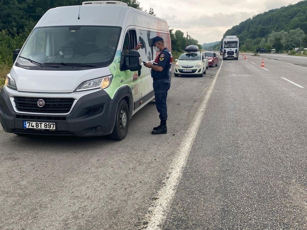 ZONGULDAK VALİLİĞİ İL-İLÇE SALGIN DENETİM MERKEZİ TARAFINDAN HAFTALIK KORONA VİRÜS