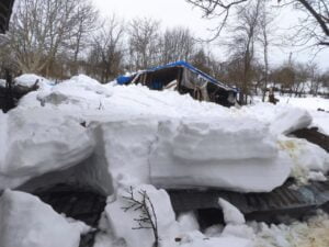 DEVREK’TE AĞILIN ÇÖKMESİ SONUCU 7 HAYVAN TELEF OLDU.