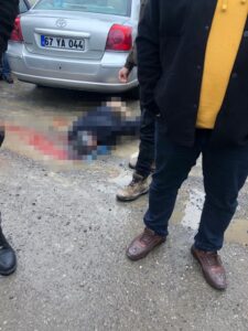 ZONGULDAK’TA KARAMAN BELDESİNDE KAMYONUN ÇARPMASI SONUCUNDA AĞIR YARALANAN RIFAT BİÇER