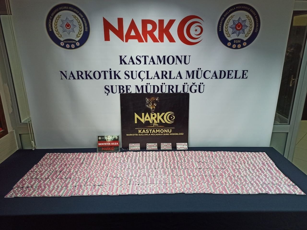 KASTAMONU İL EMNİYET MÜDÜRLÜĞÜ NARKOTİK SUÇLARLA MÜCADELE ŞUBE MÜDÜRLÜĞÜNCE GERÇEKLEŞTİRİLEN