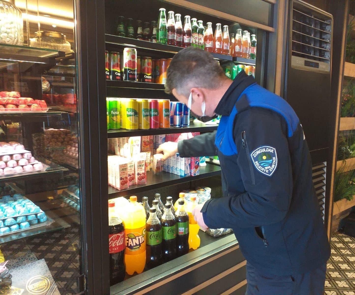 ZONGULDAK'TA ZABITA EKİPLERİ TARAFINDAN KENT MERKEZİNDE 'PASTANE VE UNLU MAMULLER’