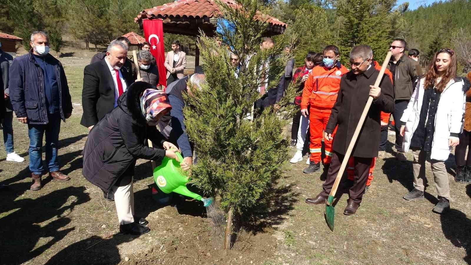 KARABÜK’TE 18 MART ŞEHİTLERİ ANMA GÜNÜ VE ÇANAKKALE DENİZ ZAFERİ'NİN