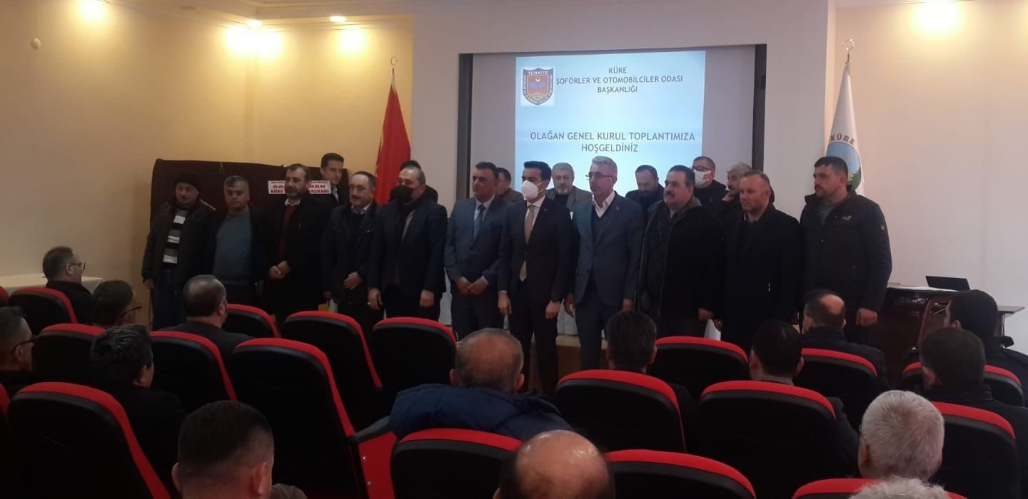 KASTAMONU'NUN KÜRE İLÇESİNDE ŞOFÖRLER VE OTOMOBİLCİLER ODASI'NIN GENEL KURUL TOPLANTISI