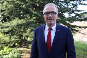 BARTIN ÜNİVERSİTESİ REKTÖRÜ PROF. DR. ORHAN UZUN, RAMAZAN BAYRAMI DOLAYISIYLA