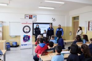 KASTAMONU İL EMNİYET MÜDÜRLÜĞÜ TOPLUM DESTEKLİ POLİSLİK (TDP) ŞUBE MÜDÜRLÜĞÜNCE,