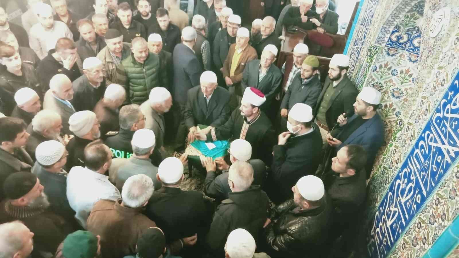 KASTAMONU’NUN İNEBOLU İLÇESİNDE BİN AYDAN DAHA HAYIRLI OLDUĞU MÜJDELENEN KADİR