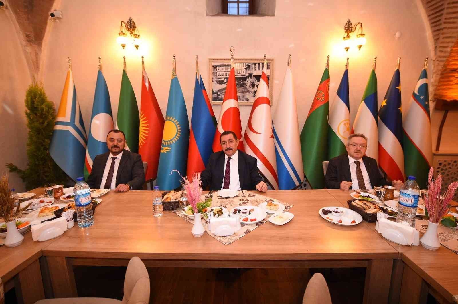 KASTAMONU BELEDİYESİ EĞİTİM MERKEZİ’NDE GÖREV YAPAN PERSONEL VE KASMEK TÜRK