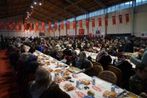 KASTAMONU’NUN DEVREKANİ İLÇESİNDE KAYMAKAMLIK VE BELEDİYE BAŞKANLIĞI ÖNCÜLÜĞÜNDE 2 BİN