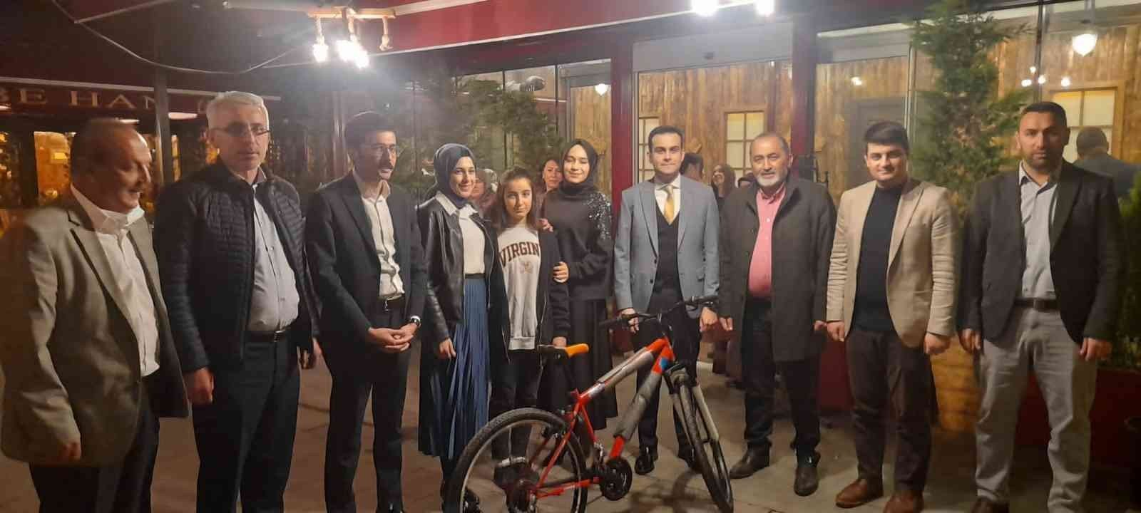 DÜNYA YETİMLER GÜNÜ NEDENİYLE KASTAMONU’NUN KÜRE İLÇESİNDE KÜRE KAYMAKAMLIĞI SOSYAL