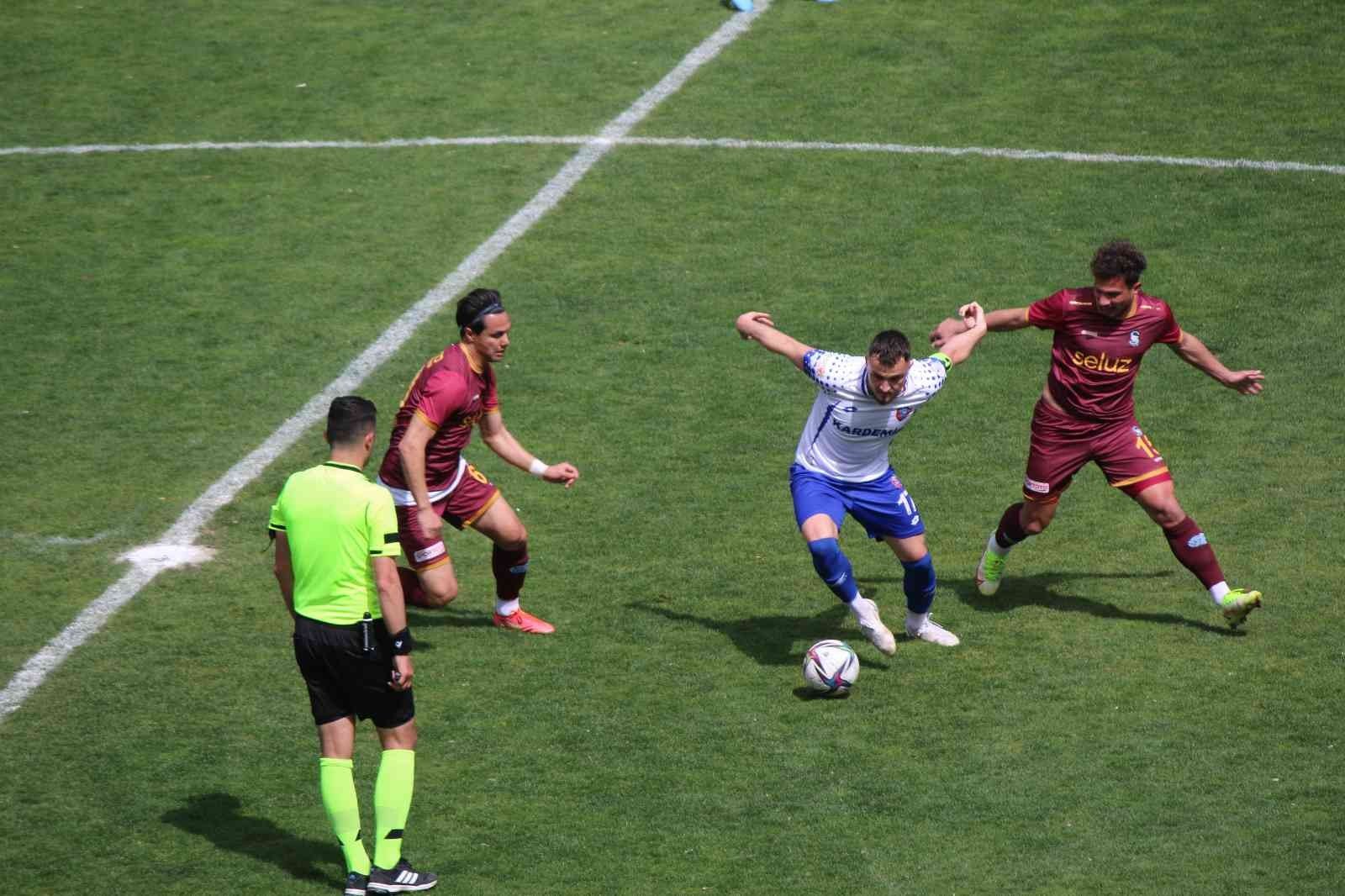 TFF 3. Lig: Kardemir Karabükspor: 0 – Yeşil Yurt D.Ç Ofspor: 5 TFF 3. LİG 3.GRUP’TA MÜCADELE EDEN KARDEMİR KARABÜKSPOR, SAHASINDA KARŞILAŞTIĞI