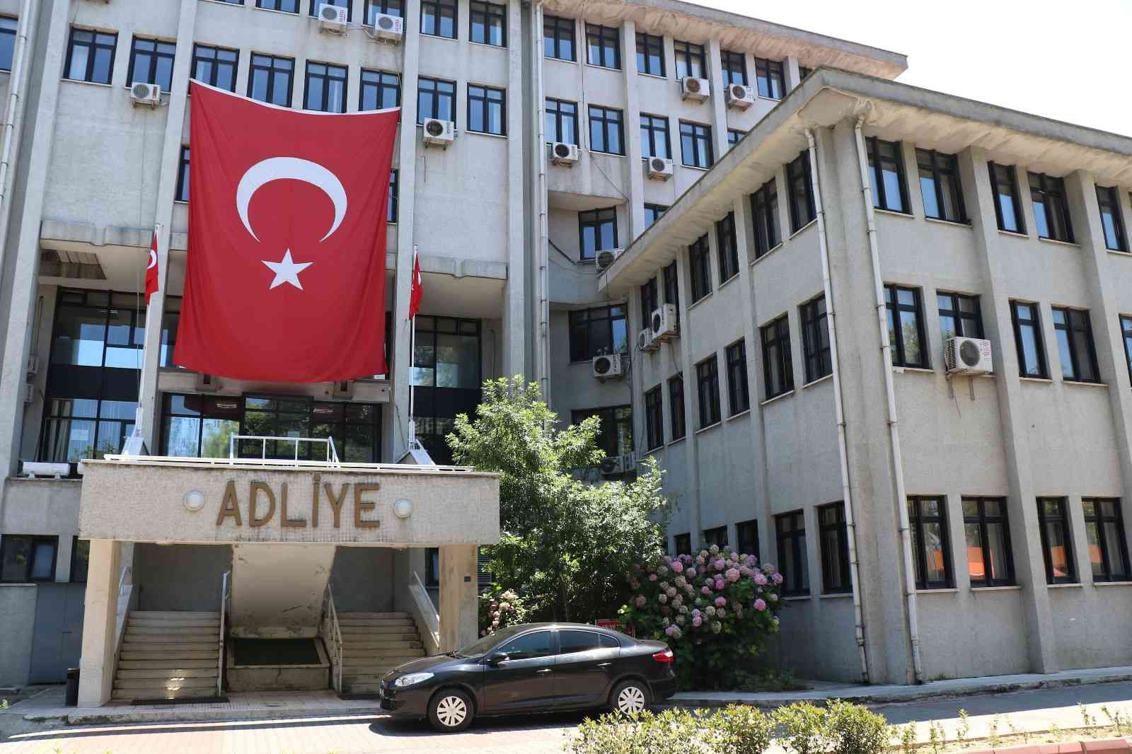ZONGULDAK'TA YAŞI KÜÇÜK İKİ ÇOCUĞA FUHUŞA TEŞVİK VE CİNSEL İSTİSMAR