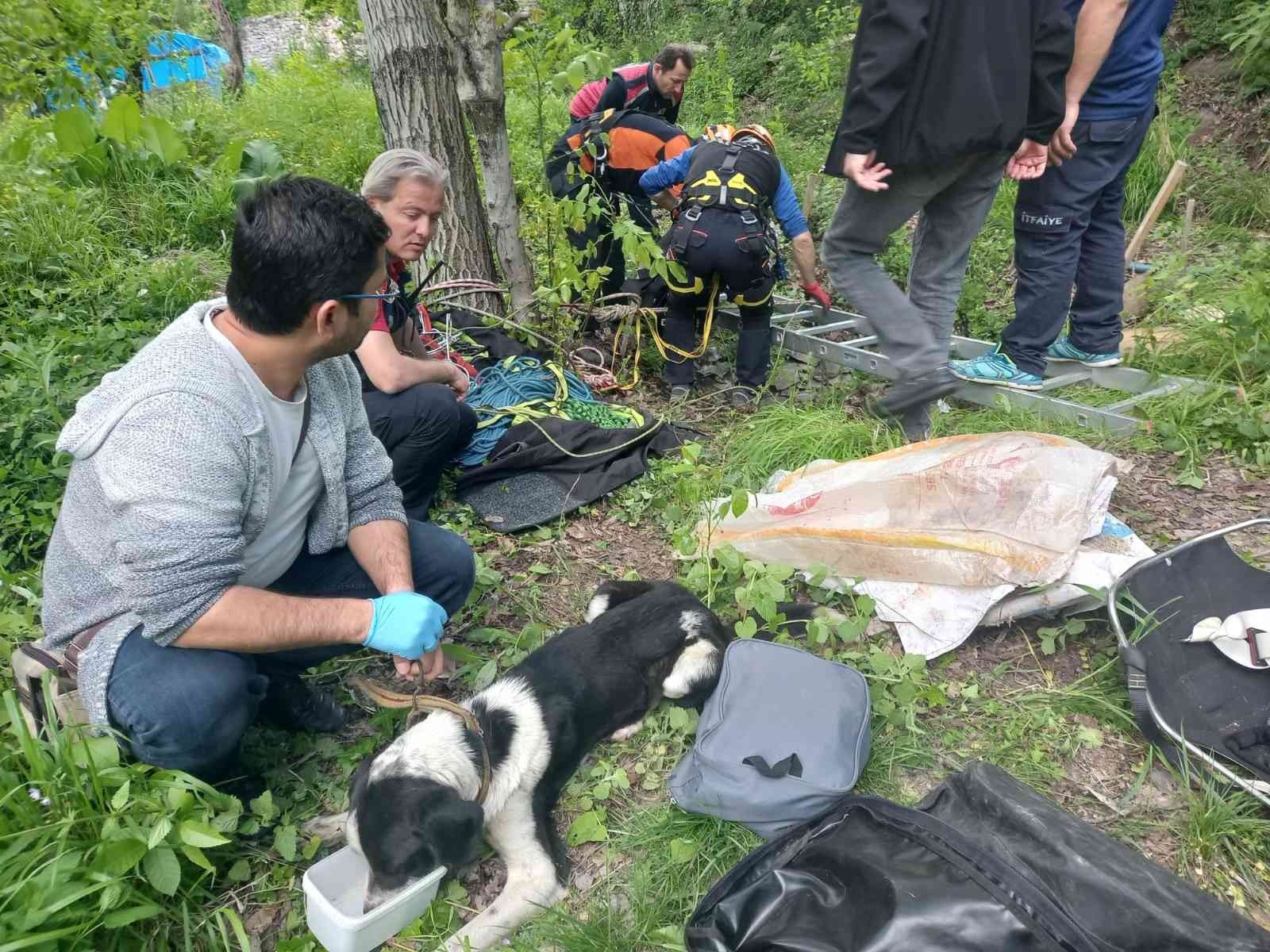 KARABÜK’ÜN SAFRANBOLU İLÇESİNE BAĞLI YAZIKÖY KÖYÜNDE YAKLAŞIK 8 METRE DERİNLİKTEKİ