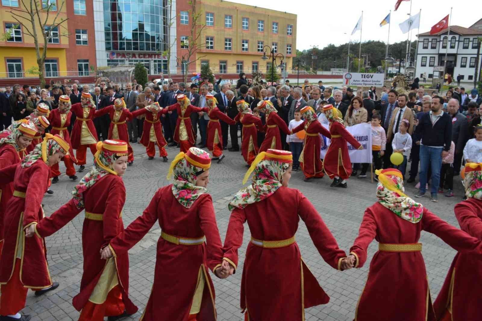 ZONGULDAK’IN ÇAYCUMA İLÇESİNDE  “SPOR VE BARIŞ KENTİ ÇAYCUMA” MOTTOSUYLA