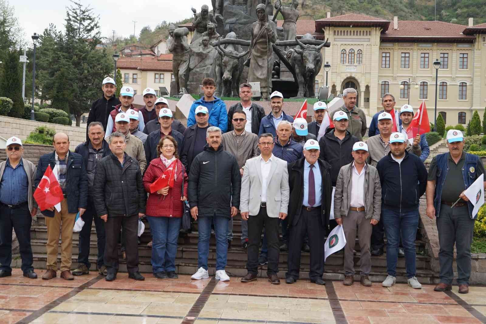 KASTAMONU’DA 1 MAYIS EMEK VE  DAYANIŞMA GÜNÜ’NDE HAK-İŞ KONFEDERASYONU