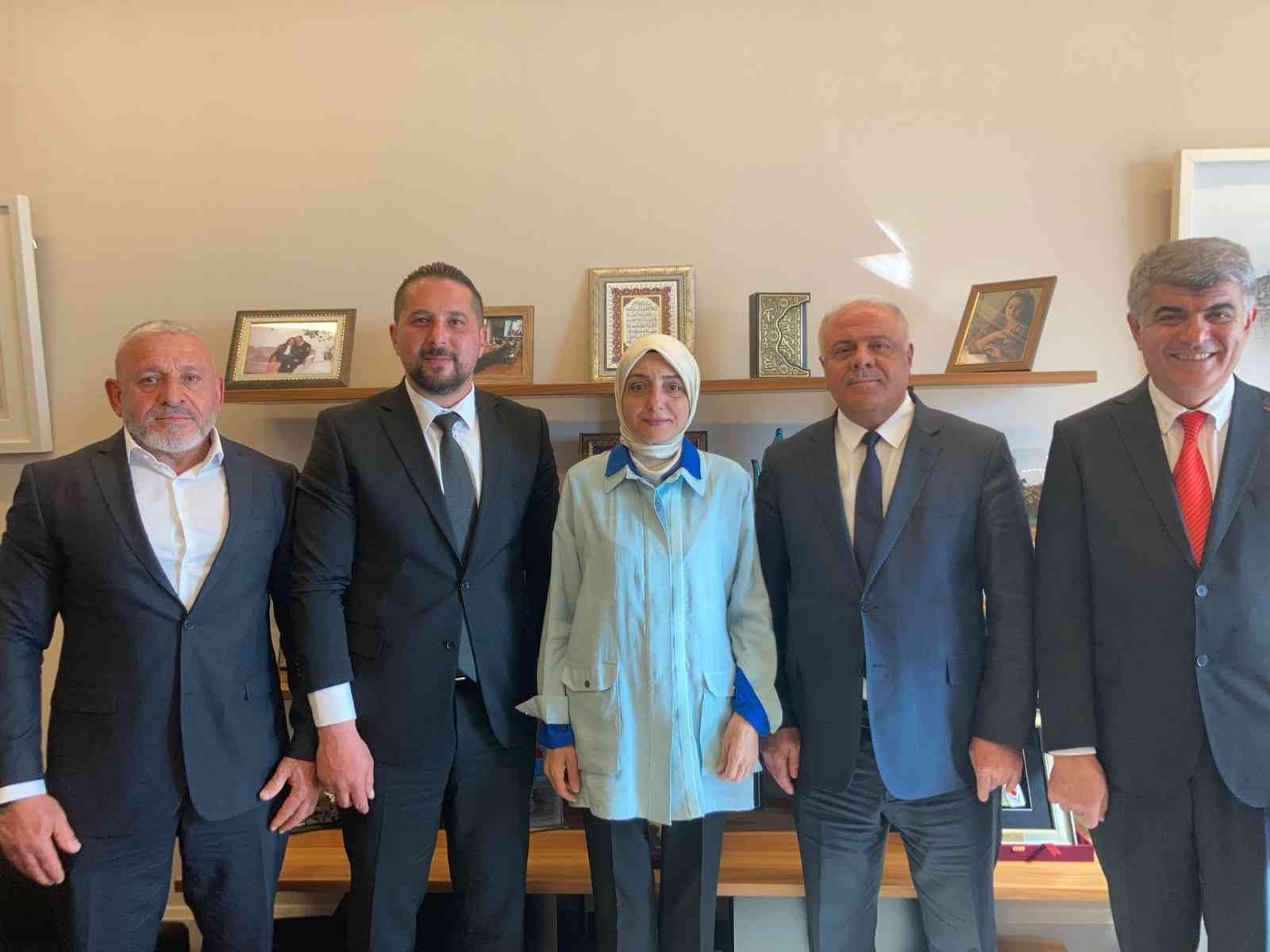 TÜRK KIZILAYI KDZ. EREĞLİ ŞUBE BAŞKANI KÜRŞAT BAŞKAN YAĞIZ VE
