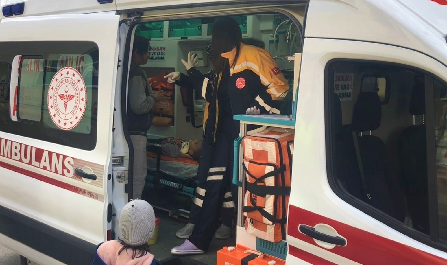 KASTAMONU’DA MOTOSİKLETİN ÇARPTIĞI 5 YAŞINDAKİ ÇOCUK YARALANDI. KAZANIN ARDINDAN MOTOSİKLET