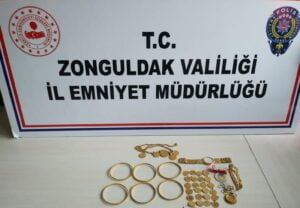 ZONGULDAK’DA  POLİSİN 'DUR' İHTARINA UYMAYARAK TELEFONLA DOLANDIRICILIK YAPAN 2