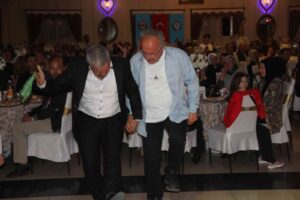 KORONA VİRÜSLE MÜCADELE EN ÖN SAFLARDA YER ALAN SAĞLIK ÇALIŞANLARI,