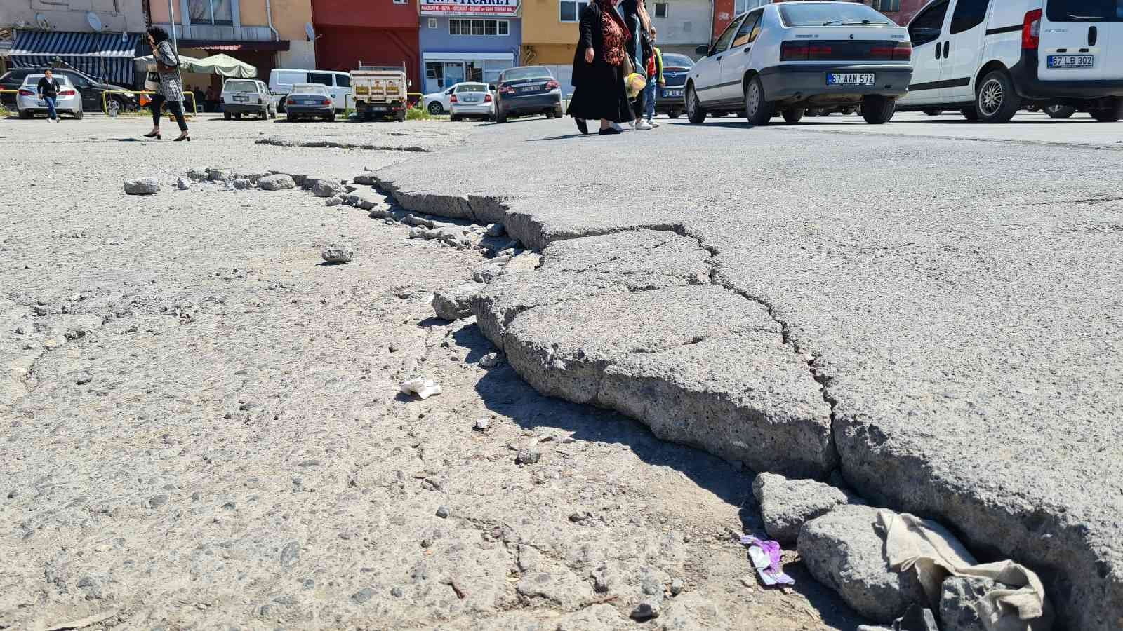 ZONGULDAK (İHA) - ALAPLI BELEDİYESİ TARAFINDAN İŞLETİLEN ÜCRETLİ OTOPARKLARIN HALİ