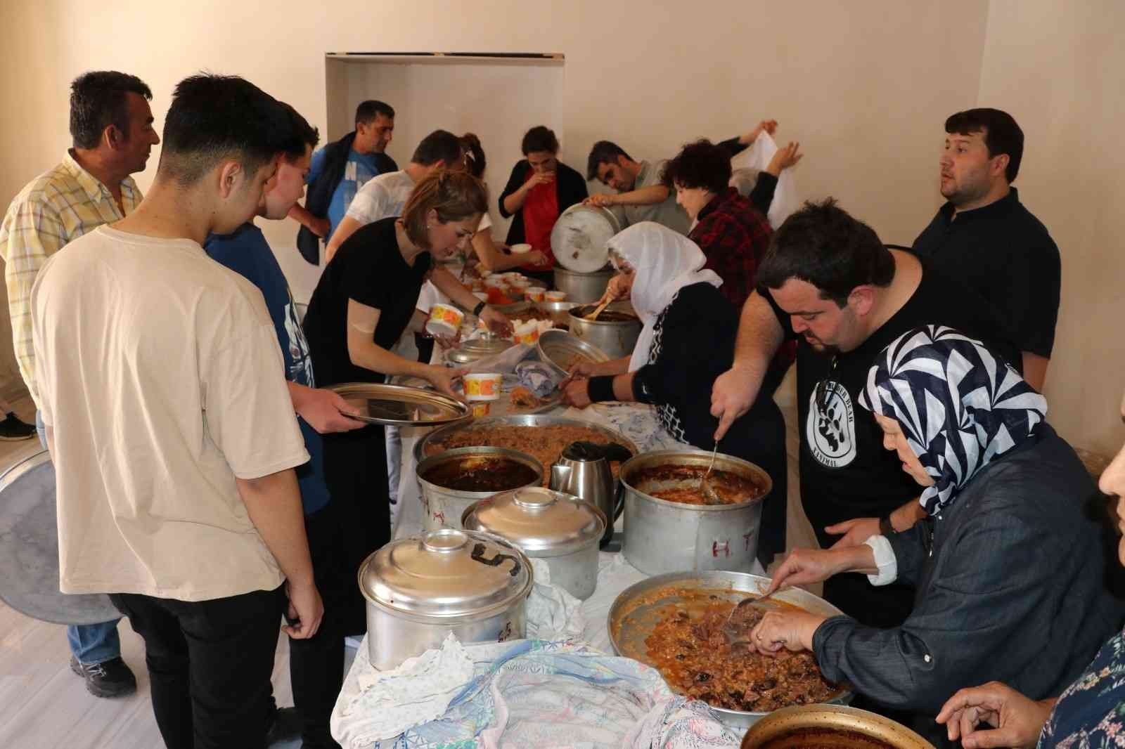KARABÜK'TE GELENEKSEL YEREL LEZZETLERİNİN SERGİLENECEĞİ VE İLK KEZ DÜZENLENEN ‘LEZZET