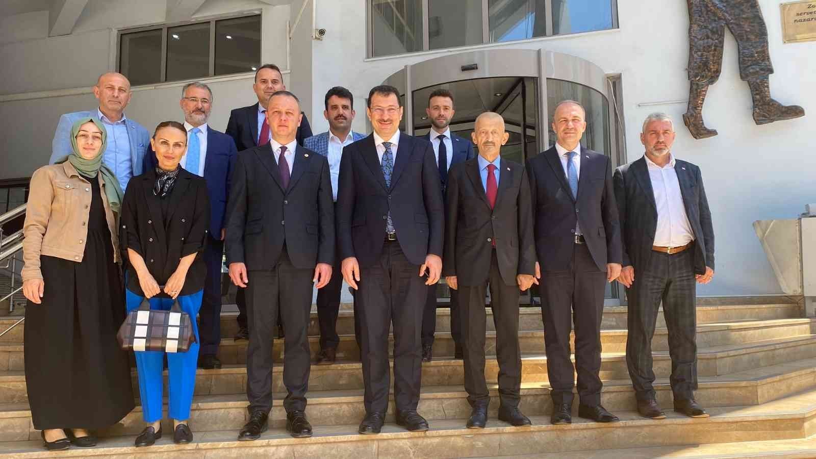 AK Parti Genel Başkan Yardımcısı Ali İhsan Yılmaz Zonguldak’ta AK PARTİ SEÇİM İŞLERİNDEN SORUMLU GENEL BAŞKAN YARDIMCISI ALİ İHSAN