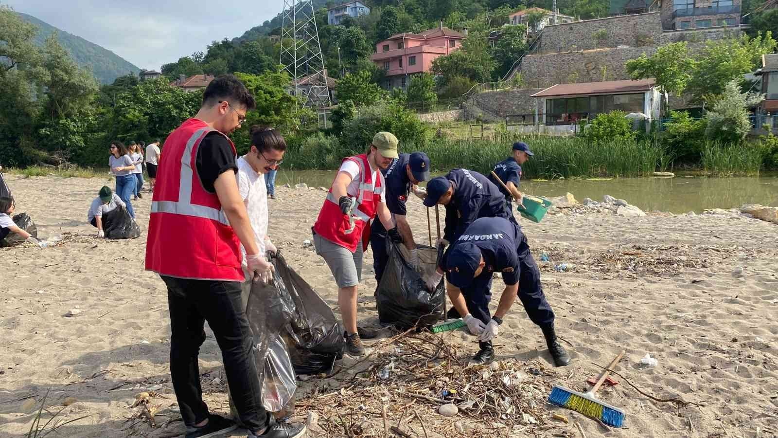 YEŞİLAY ZONGULDAK ŞUBESİ VE İL JANDARMA KOMUTANLIĞI İŞ BİRLİĞİ ÇEVRE