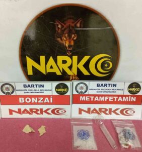 BARTIN’DA ŞÜPHE ÜZERİNE DURDURULAN ARAÇTA VE ARAÇTAKİ ŞAHISIN KALDIĞI PANSİYON