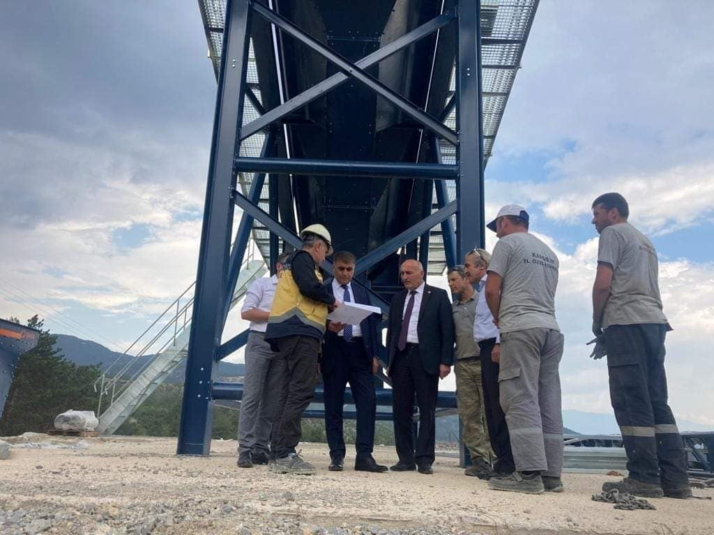 KARABÜK VALİSİ FUAT GÜREL, CUMAYANI TAŞ OCAĞINDA İNCELEMELERDE BULUNARAK ÇALIŞMALAR