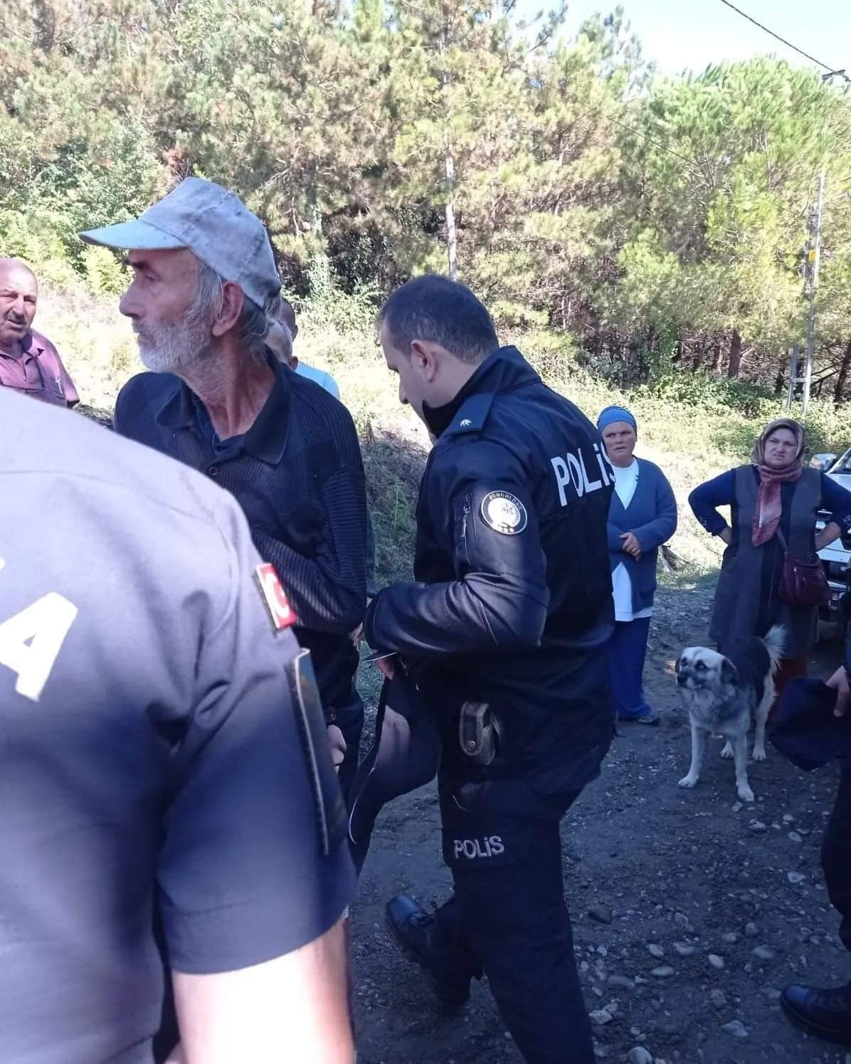 ZONGULDAK'IN ÇAYCUMA İLÇESİ VELİOĞLU KÖYÜNDE 2 GÜNDÜR KAYIP OLAN YAŞLI
