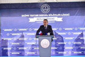 MİLLİ EĞİTİM BAKANI MAHMUT ÖZER, SAİME TOPTAN LİSESİ'NİN AÇILIŞINDA KONUŞTU