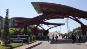 ZONGULDAK BÜLENT ECEVİT ÜNİVERSİTESİ, GELİŞME HEDEFLERİNE UYGUN OLARAK SOSYAL BİLİMLER