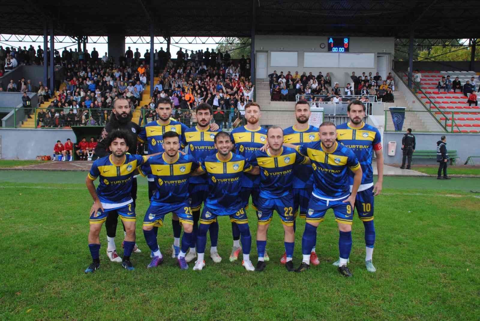Çaycumaspor, Kdz. Ereğli̇ Çi̇ğdemsporu 2-0 Yendi̇ AYTUNÇ TOPALOĞLU SEZONU ZONGULDAK DEPLASMANLI SÜPER AMATÖR LİG'İN İKİNCİ HAFTASINDA